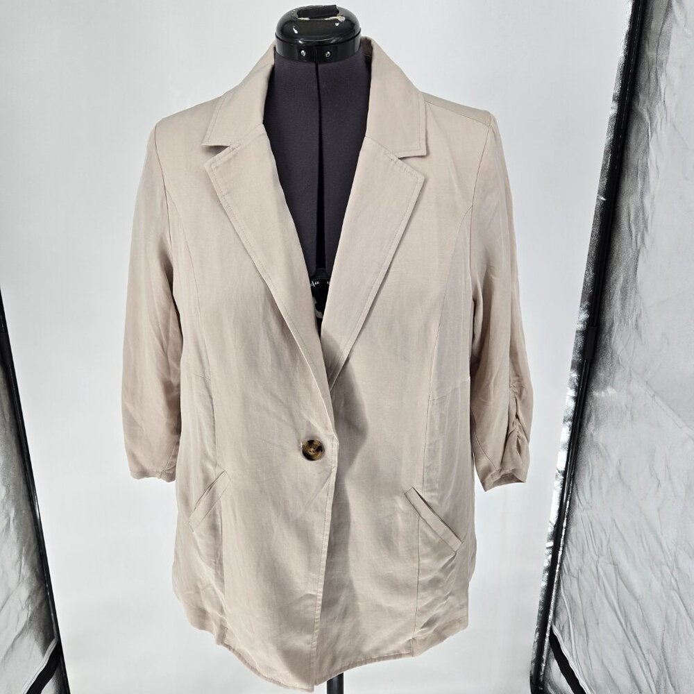 6325-27 Torrid Studio Linen Tan Blazer Size 0 (12)